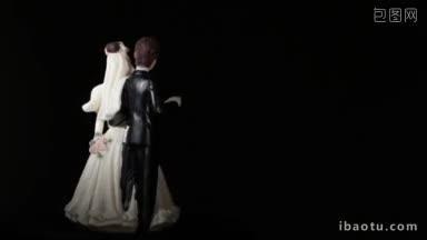 婚礼蛋糕雕像旋转黑色循环镜头